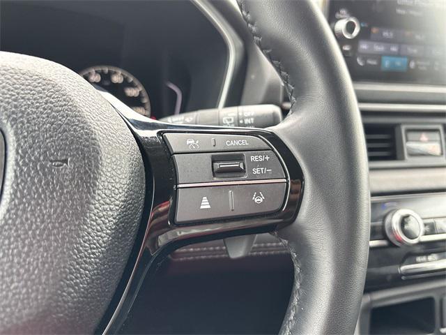 used 2025 Honda Pilot car, priced at $42,000