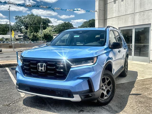 new 2024 Honda Pilot car, priced at $50,650