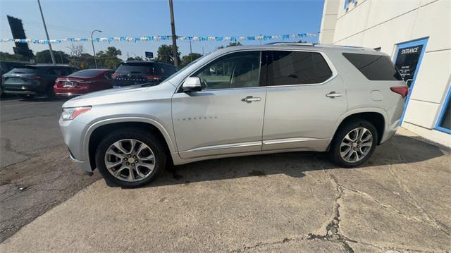 used 2020 Chevrolet Traverse car, priced at $27,500