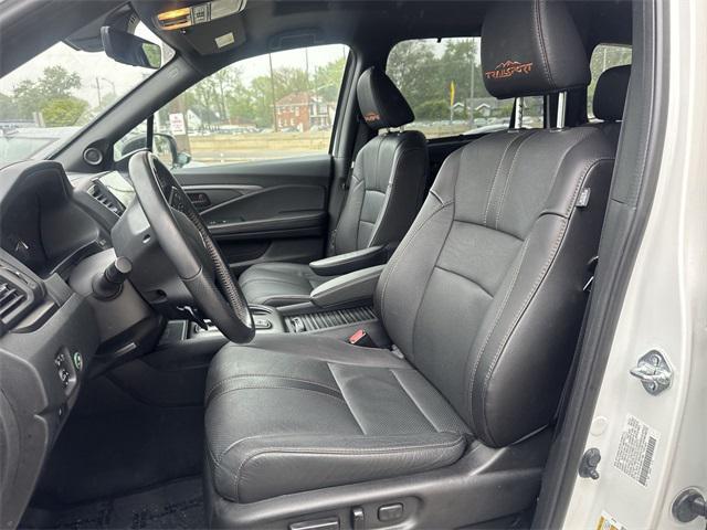 used 2022 Honda Passport car, priced at $33,000