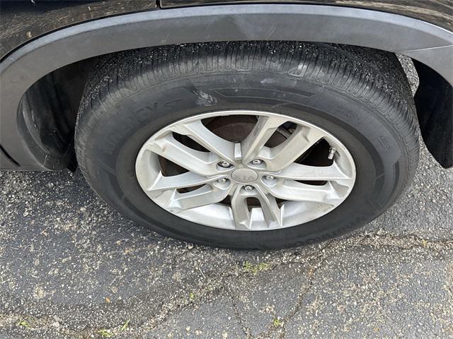 used 2014 Kia Sorento car, priced at $10,000