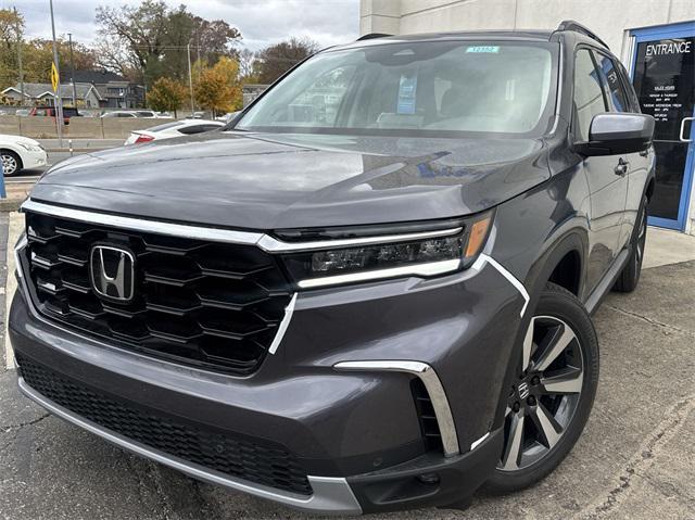 new 2025 Honda Pilot car