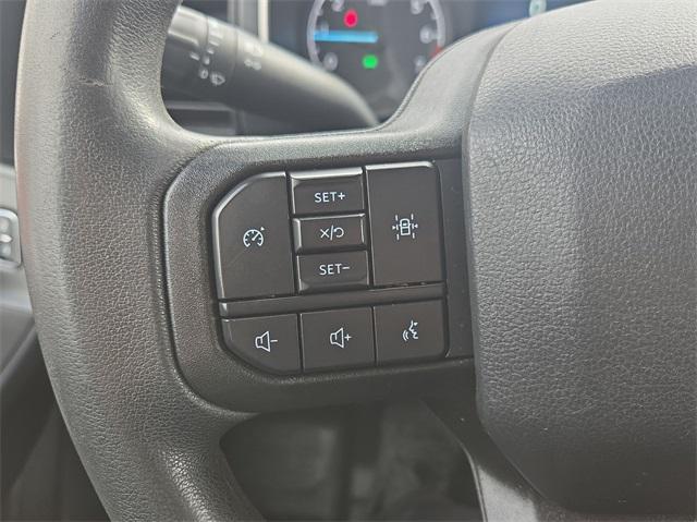 used 2022 Ford F-150 car, priced at $25,000