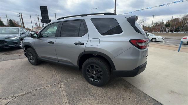 new 2025 Honda Pilot car