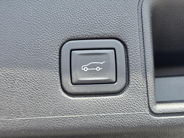 used 2023 GMC Terrain car, priced at $26,995