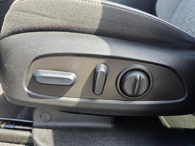 used 2024 Chevrolet Equinox car, priced at $22,995