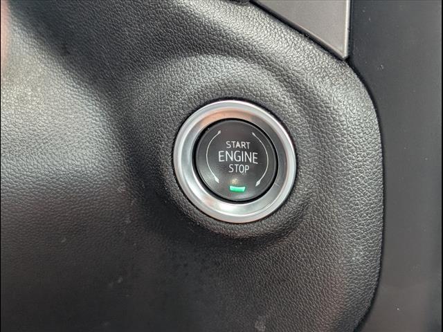 used 2024 Chevrolet Silverado 1500 car, priced at $31,995