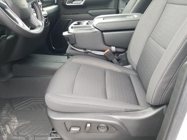 new 2022 Chevrolet Silverado 1500 car, priced at $57,805