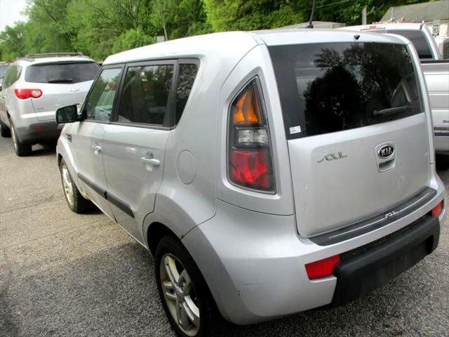 used 2011 Kia Soul car, priced at $2,995