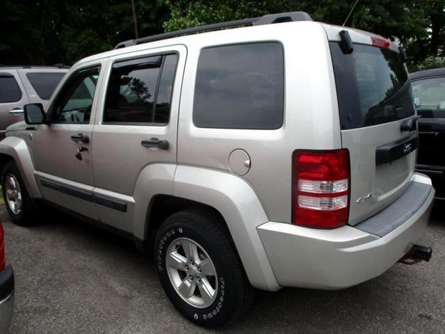 used 2009 Jeep Liberty car, priced at $4,495