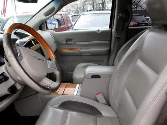 used 2008 Chrysler Aspen car, priced at $4,495