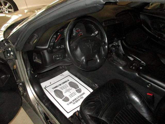 used 2000 Chevrolet Corvette car, priced at $11,995