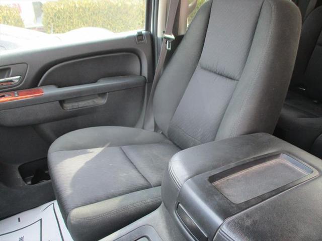 used 2011 Chevrolet Avalanche car, priced at $5,995