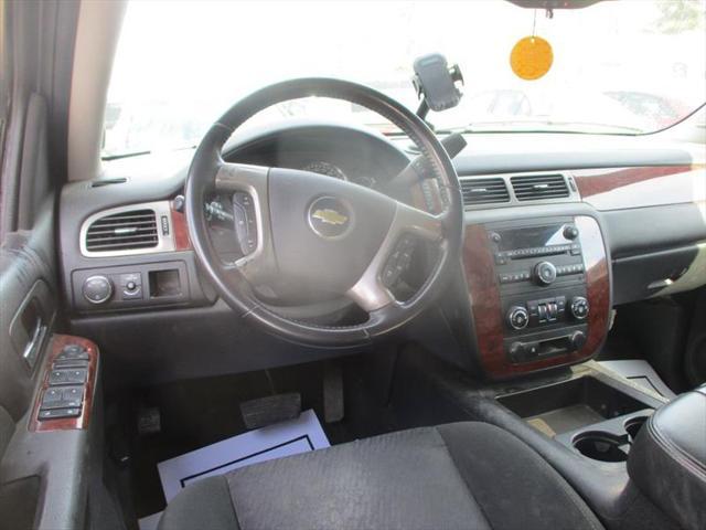 used 2011 Chevrolet Avalanche car, priced at $5,995