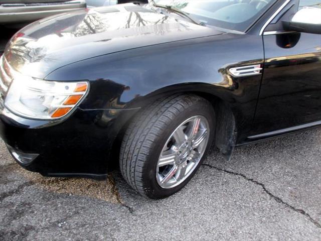 used 2009 Ford Taurus car, priced at $2,995