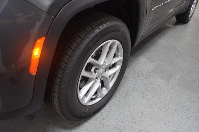 new 2025 Jeep Grand Cherokee car, priced at $41,318