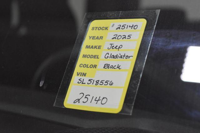 new 2025 Jeep Gladiator car, priced at $43,525
