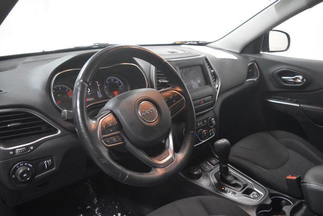 used 2019 Jeep Cherokee car, priced at $13,991