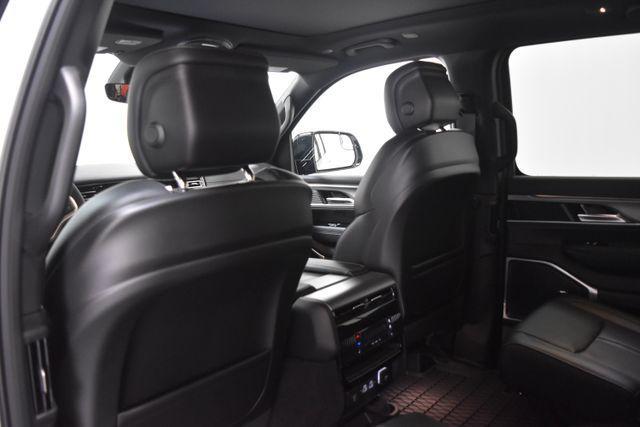 new 2025 Jeep Wagoneer car, priced at $69,398