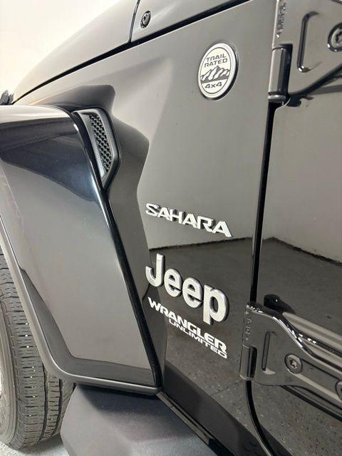 used 2021 Jeep Wrangler Unlimited car, priced at $33,991