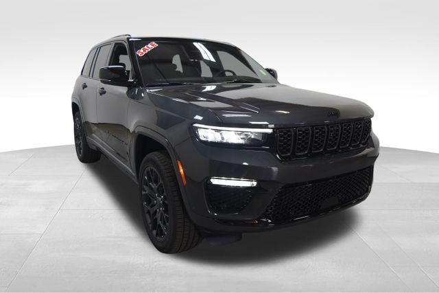 new 2025 Jeep Grand Cherokee car, priced at $62,882