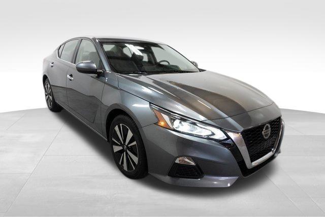 used 2022 Nissan Altima car, priced at $19,215