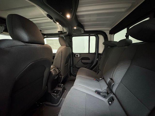 new 2026 Jeep Gladiator car, priced at $49,522