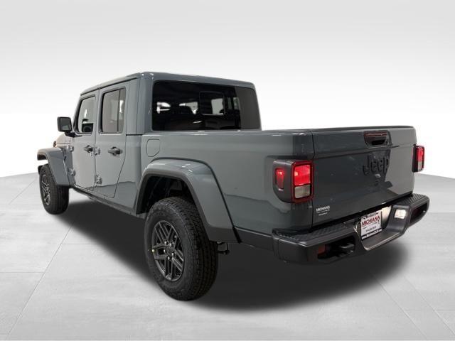 new 2026 Jeep Gladiator car, priced at $49,522