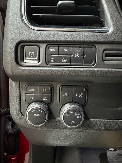 used 2023 Chevrolet Suburban car, priced at $64,991