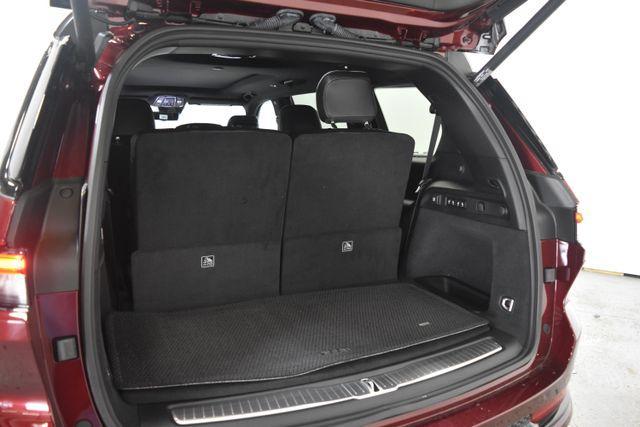new 2025 Jeep Grand Cherokee L car, priced at $66,140