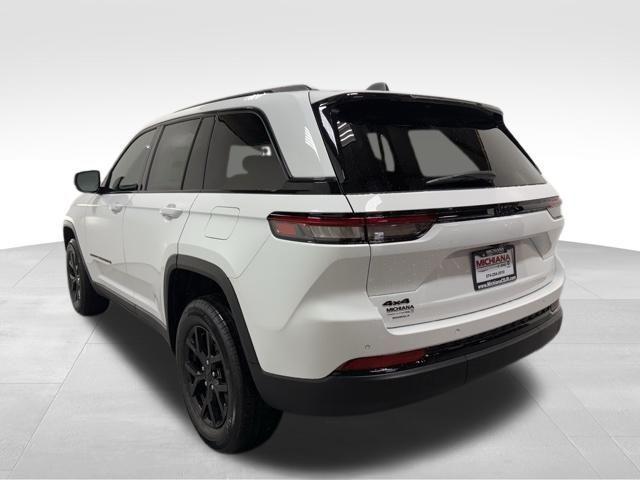 new 2025 Jeep Grand Cherokee car, priced at $44,048
