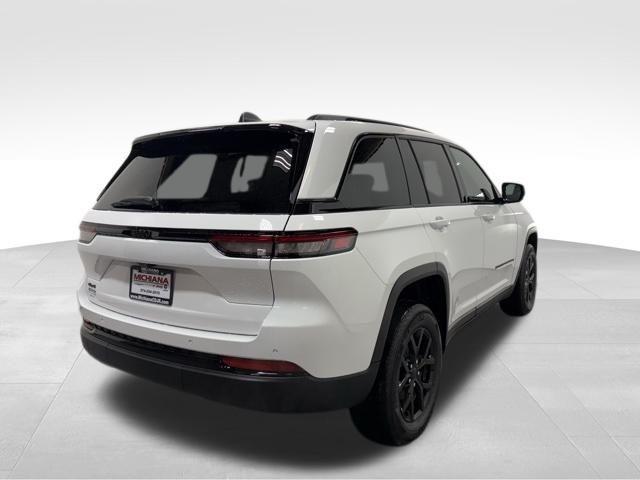new 2025 Jeep Grand Cherokee car, priced at $44,048