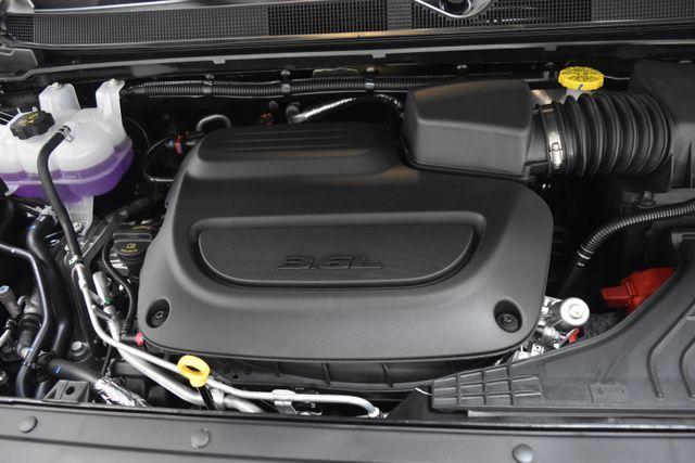 new 2025 Chrysler Pacifica car, priced at $43,244