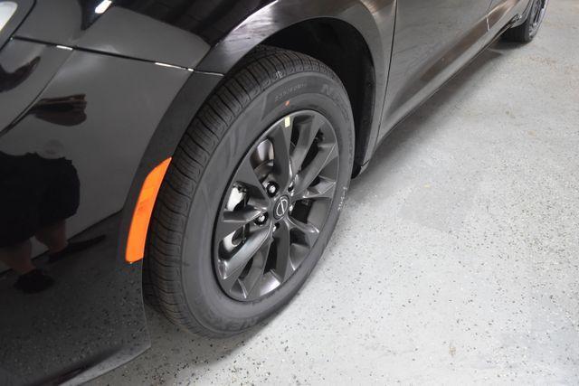 new 2025 Chrysler Pacifica car, priced at $43,244