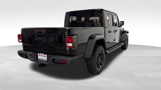 new 2025 Jeep Gladiator car, priced at $47,548
