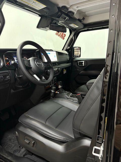 new 2025 Jeep Gladiator car, priced at $47,548
