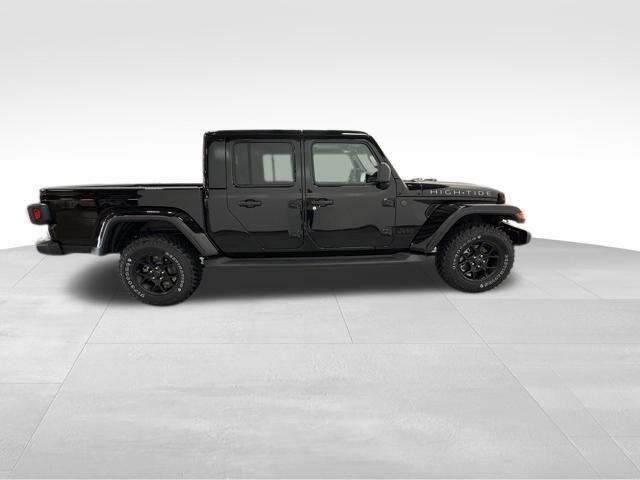 new 2025 Jeep Gladiator car, priced at $47,548