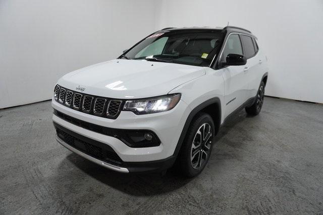 new 2024 Jeep Compass car, priced at $34,043