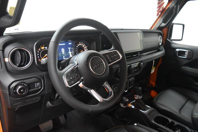 new 2025 Jeep Wrangler car, priced at $59,121