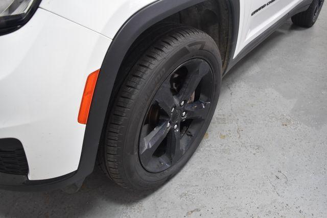used 2023 Jeep Grand Cherokee L car, priced at $27,991