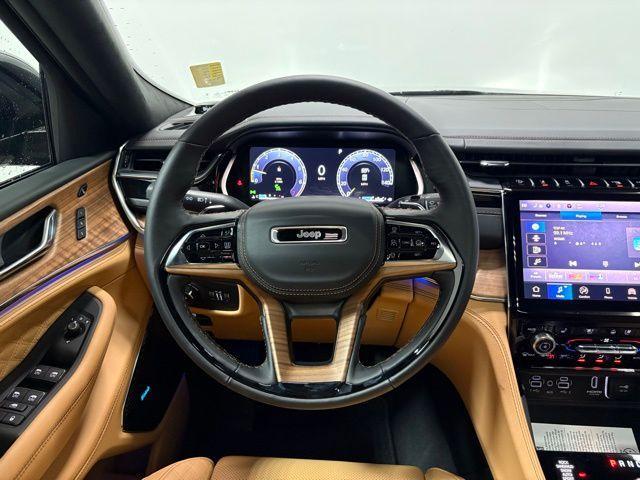 new 2025 Jeep Grand Cherokee car, priced at $68,374