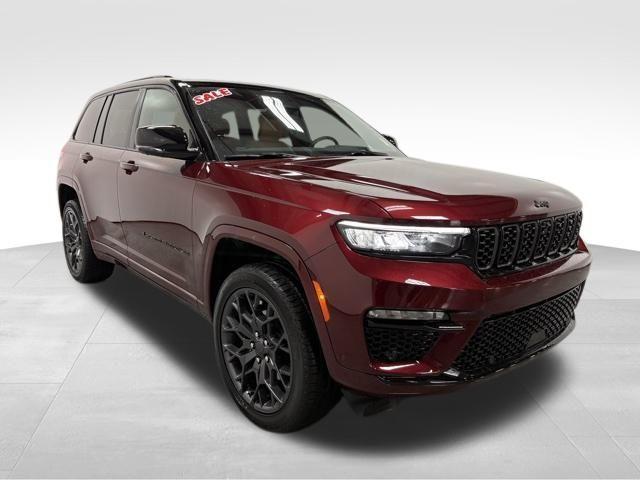 new 2025 Jeep Grand Cherokee car, priced at $68,374