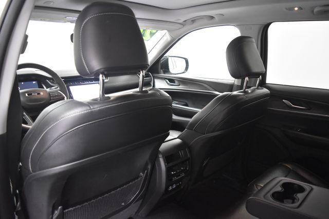 used 2024 Jeep Grand Cherokee car, priced at $41,988