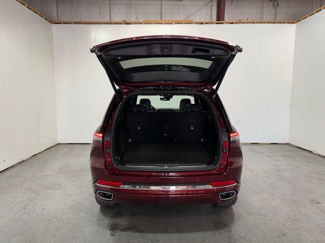 new 2025 Jeep Grand Cherokee car, priced at $60,098