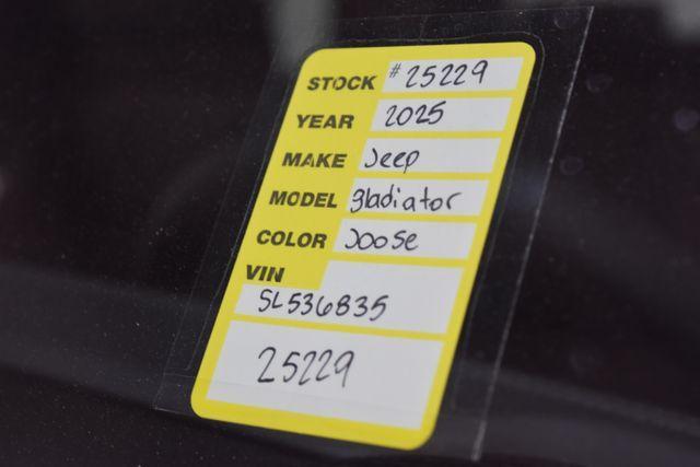 new 2025 Jeep Gladiator car, priced at $45,469