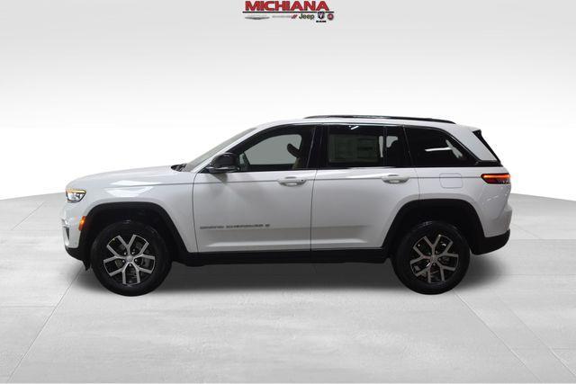 new 2025 Jeep Grand Cherokee car, priced at $51,502