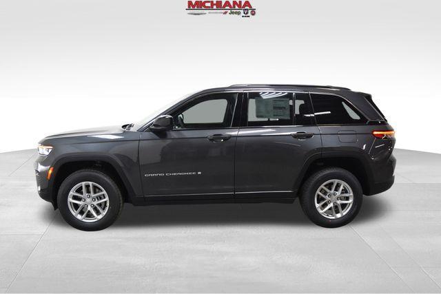 new 2025 Jeep Grand Cherokee car, priced at $42,282