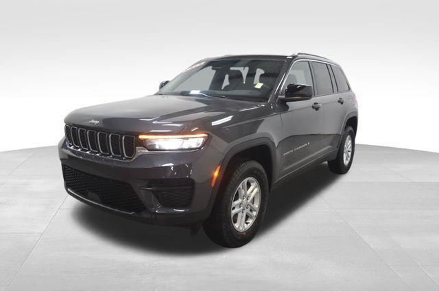 new 2025 Jeep Grand Cherokee car, priced at $41,407