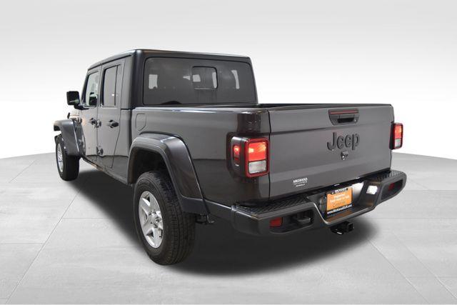 used 2022 Jeep Gladiator car, priced at $30,991