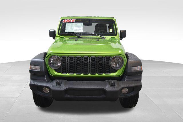 new 2025 Jeep Wrangler car, priced at $48,411